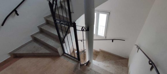 3 rooms Building in Picquigny, France No. 95247 3