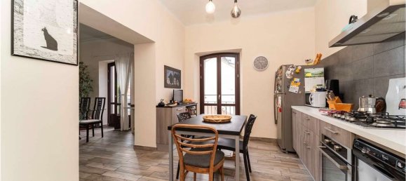 Apartamento de 7 dormitorios en Pinerolo, Italy No. 333498 14