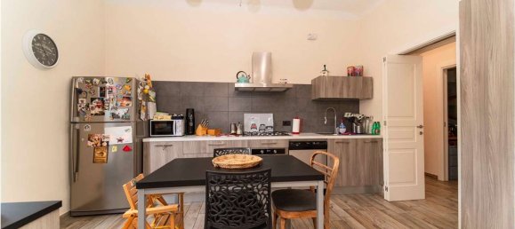 Apartamento de 7 dormitorios en Pinerolo, Italy No. 333498 12