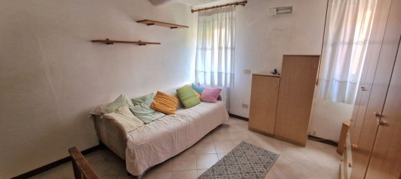 4 bedrooms House in Ferrara, Italy No. 380730 13