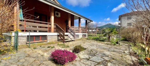 5 bedrooms Villa in Avigliana, Italy No. 52368 34