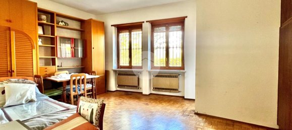 5 bedrooms Villa in Avigliana, Italy No. 52368 10