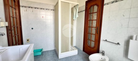 5 bedrooms Villa in Avigliana, Italy No. 52368 4