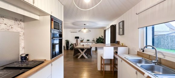 4 chambres Maison à Coutiches, France No. 213774 9