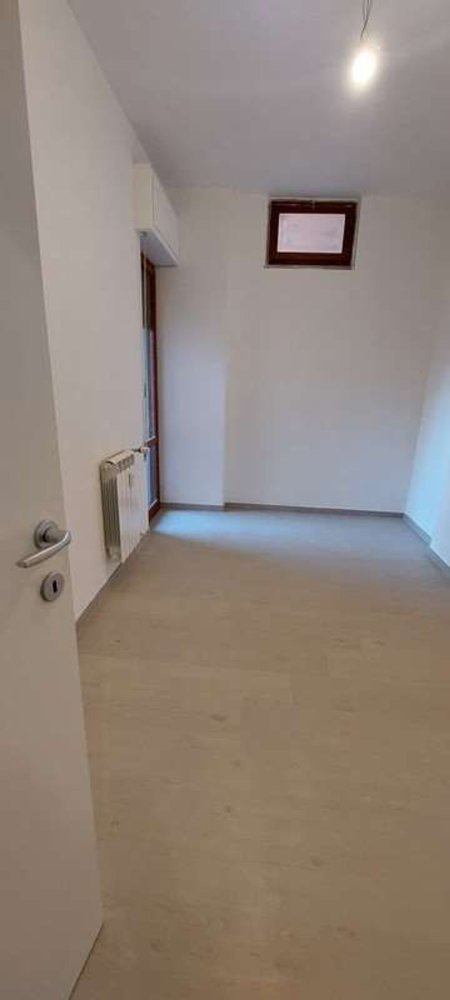 3-Zimmer Wohnung in Carrara, Italy, Nr. 27367