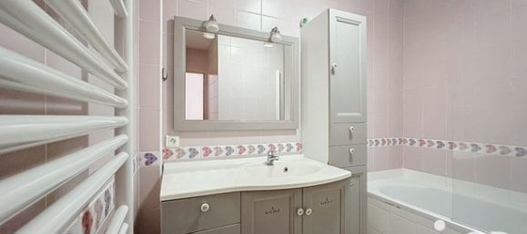 3 chambres Appartement à Ermont, France No. 359581 7