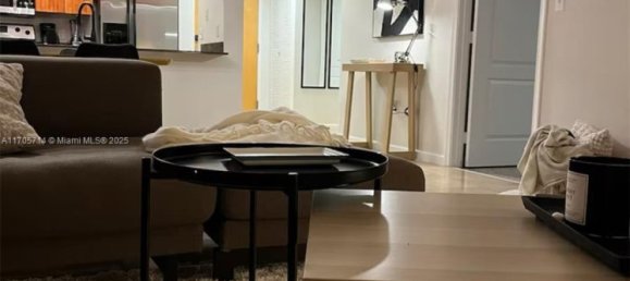 1 Schlafzimmer Gewerbliche Immobilien in Miami, USA, Nr. 614791 22