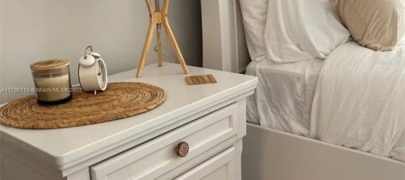 1 Schlafzimmer Gewerbliche Immobilien in Miami, USA, Nr. 614791 11