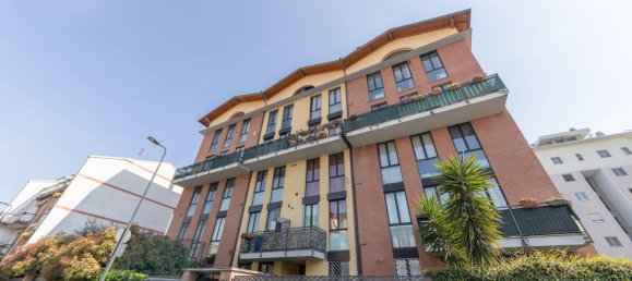 1 bedroom Apartment in Milan, Italy No. 320383 19