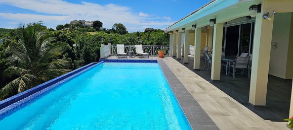 4 bedrooms Villa in Freetown, Antigua and Barbuda No. 31 13