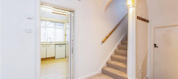 5 Schlafzimmer Haus in South Croydon, United Kingdom, Nr. 7972 17