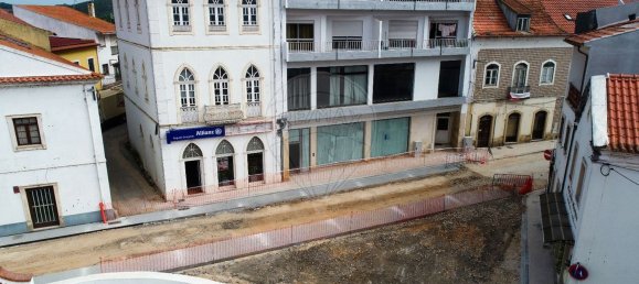 295m² Commercial property in Soure, Portugal No. 70890 3