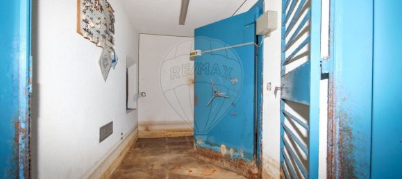 295m² Commercial property in Soure, Portugal No. 70890 15