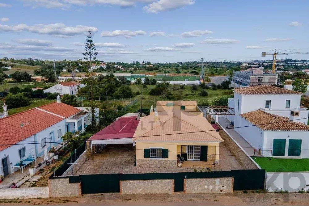 3 bedrooms Office in Albufeira, Portugal No. 316526