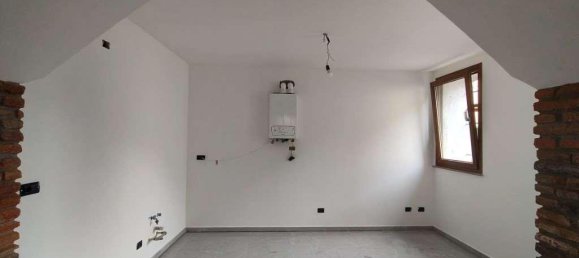 Квартира с 3 комнатами в Вальганна, Италия № 139107 7