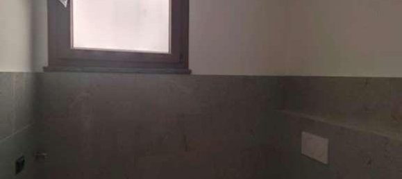 Квартира с 3 комнатами в Вальганна, Италия № 139107 11