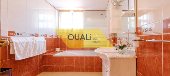 3 bedrooms Villa in Funchal, Portugal No. 145051 14