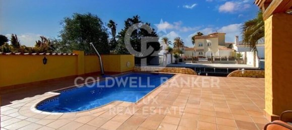 7 bedrooms Villa in Empuriabrava, Spain No. 77867 4