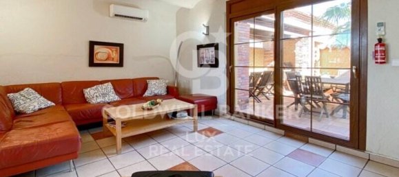7 bedrooms Villa in Empuriabrava, Spain No. 77867 6