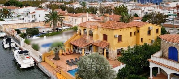 7 bedrooms Villa in Empuriabrava, Spain No. 77867 17