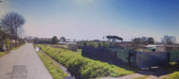 6 rooms Apartment in Cascina, Italy No. 37829 3