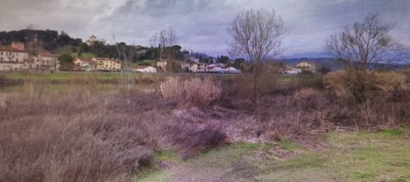 6 rooms Apartment in Cascina, Italy No. 37829 5