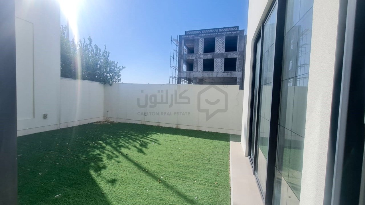 5 bedrooms Villa in Al Dair, Bahrain No. 203