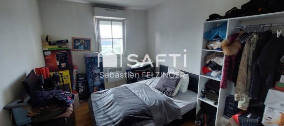 2 bedrooms Apartment in Saint-Quentin, France No. 68070 7