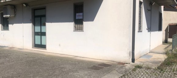 2 rooms Apartment in Torbole Casaglia, Italy No. 99637 2