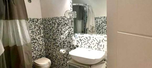 3غرفة شقة في Rome, Italy رقم 47721 14