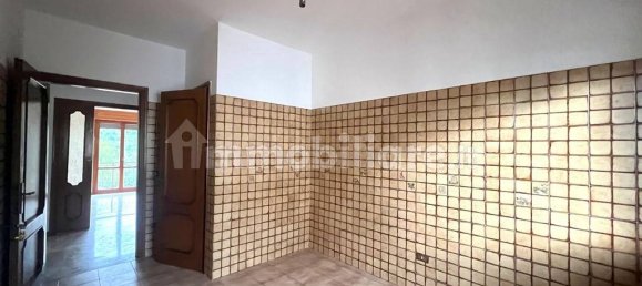 Apartamento de 3 dormitorios en Frosinone, Italy No. 51608 7