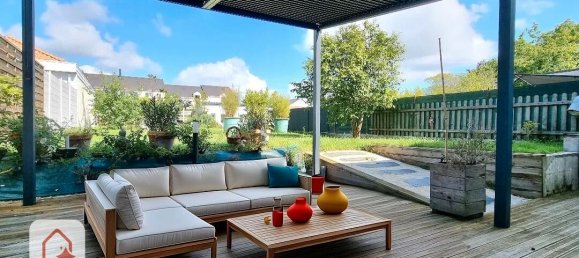 4 bedrooms House in Nantes, France No. 100627 17