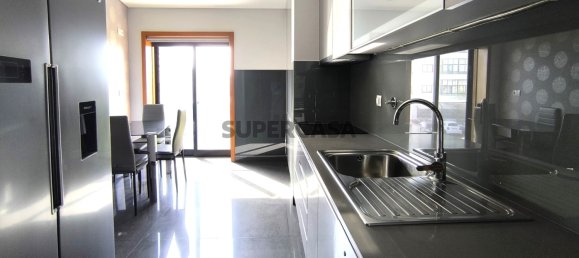 3 bedrooms Apartment in Vila do Conde, Portugal No. 208664 3