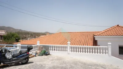 Casa de 3 dormitorios en San Miguel de Abona, Spain No. 169499