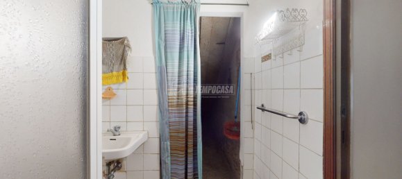 4 bedrooms Villa in Baiso, Italy No. 64196 6