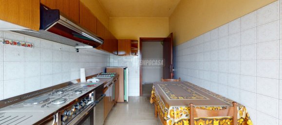 4 bedrooms Villa in Baiso, Italy No. 64196 24