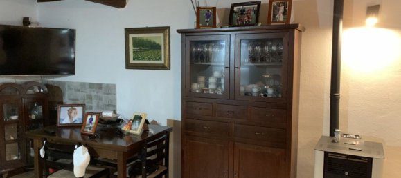 5 rooms House in Massa, Italy No. 114839 3