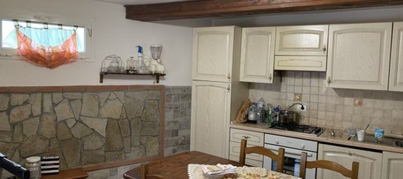 5 rooms House in Massa, Italy No. 114839 7