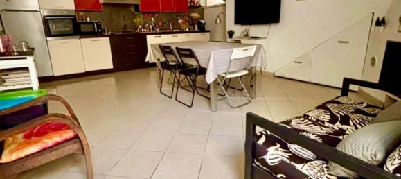 5 bedrooms Apartment in Massa, Italy No. 352592 15