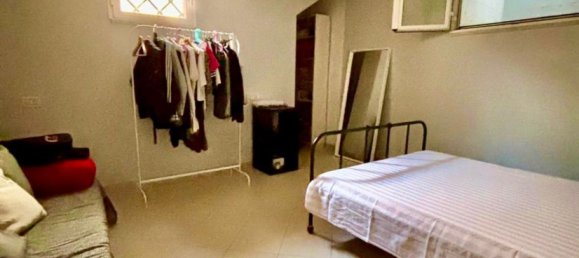 5 bedrooms Apartment in Massa, Italy No. 352592 18