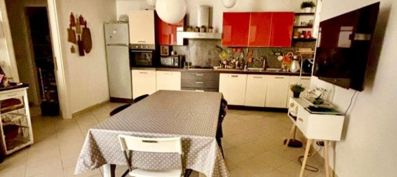 5 bedrooms Apartment in Massa, Italy No. 352592 14