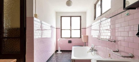 4 غرف نوم منزل في Turin, Italy رقم 377974 28