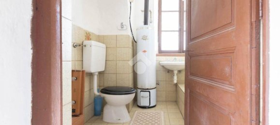 4 غرف نوم منزل في Turin, Italy رقم 377974 23