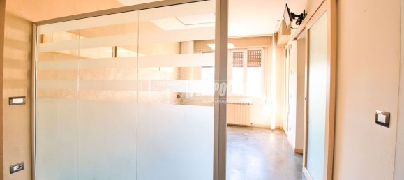 5 rooms House in Novara, Italy No. 297097 22