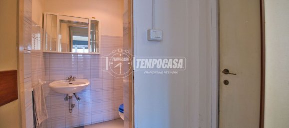 5 rooms House in Novara, Italy No. 297097 46