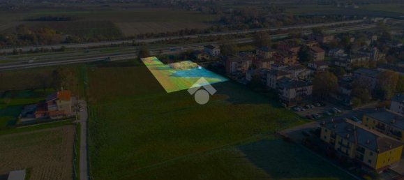 Земельный участок 3123м² в Реджо Эмилия, Италия № 5645 6