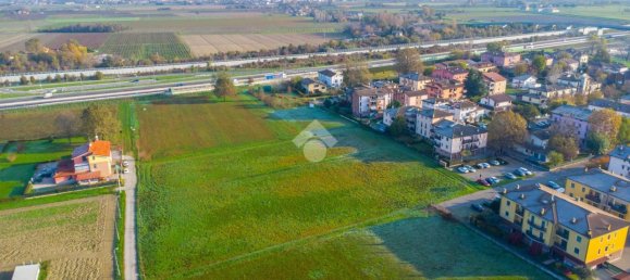Земельный участок 3123м² в Реджо Эмилия, Италия № 5645 18