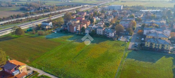 Земельный участок 3123м² в Реджо Эмилия, Италия № 5645 3