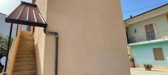 Casa de 3 habitaciónes en Lamezia Terme, Italy No. 20847 6