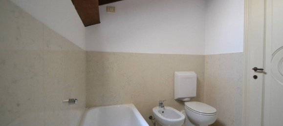 2 bedrooms Apartment in Parma, Italy No. 308576 11